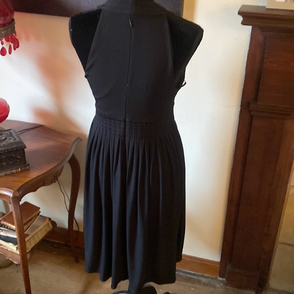 🦊 Calvin Klein halter dress. - Picture 5 of 7